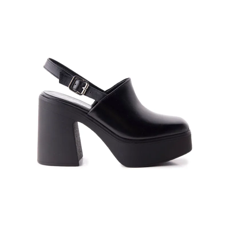 Sabazia Black Leather sold by L'Intervalle