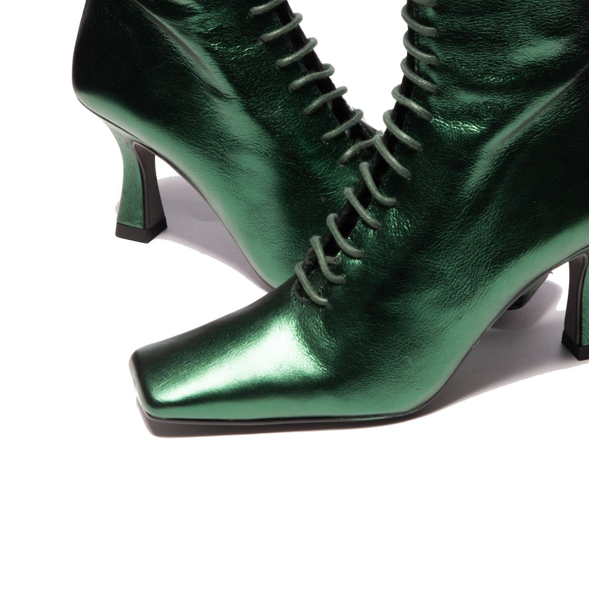 Armidale Green Metallic sold by L'Intervalle product image thumbnail 5