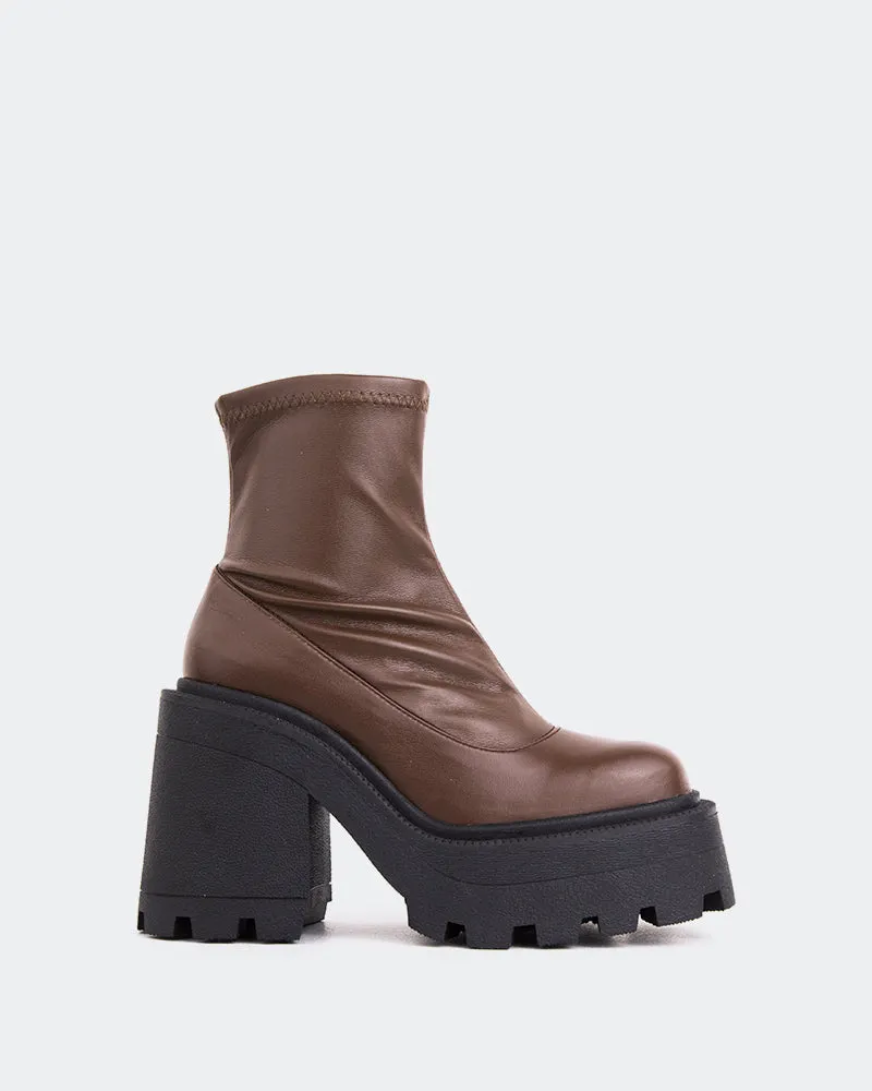 Tana Brown Stretch sold by L'Intervalle