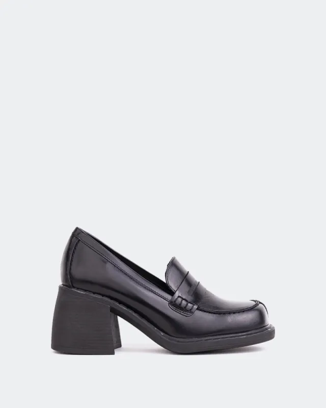 Beckam Black Leather sold by L'Intervalle