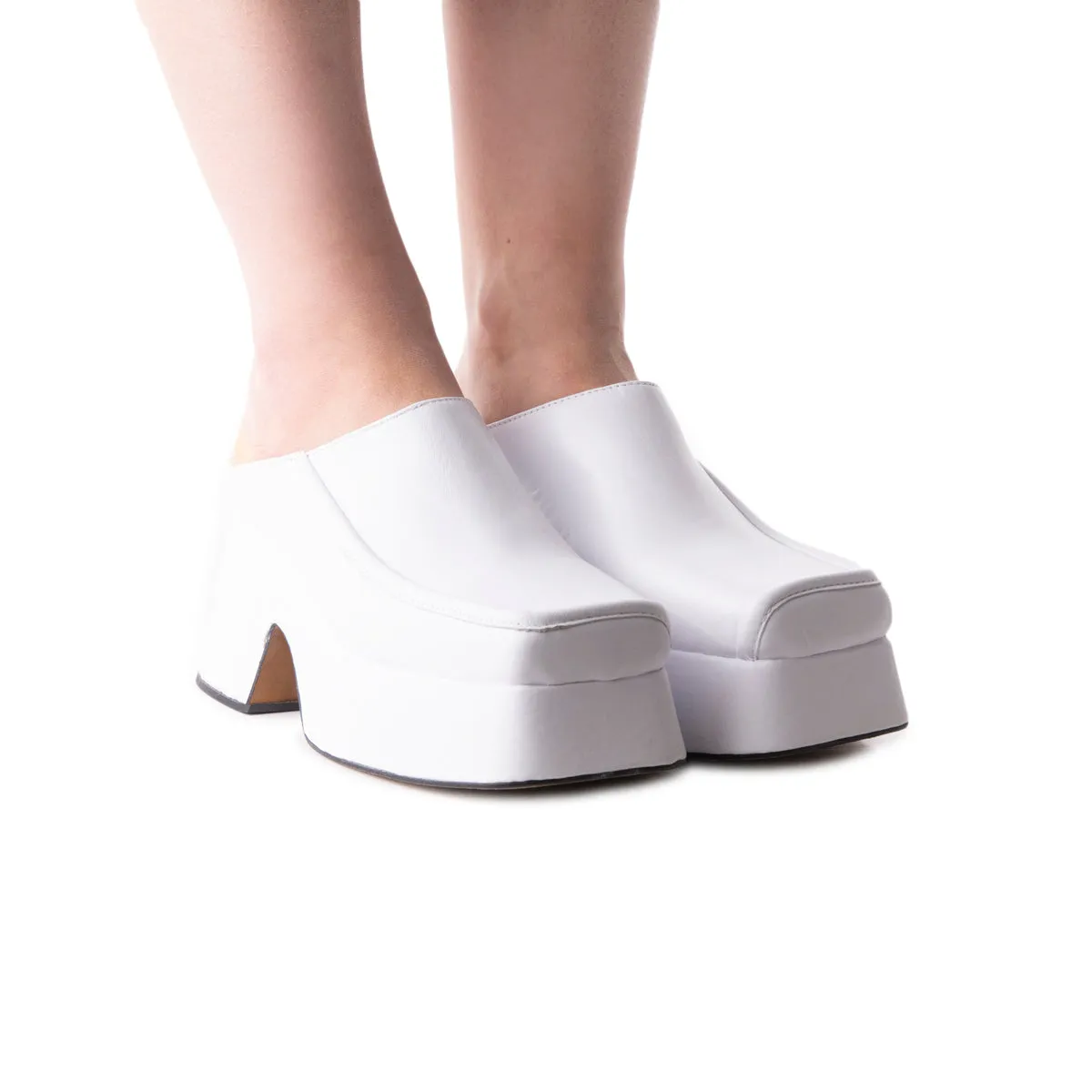 Grettel White Leather sold by L'Intervalle product image thumbnail 2