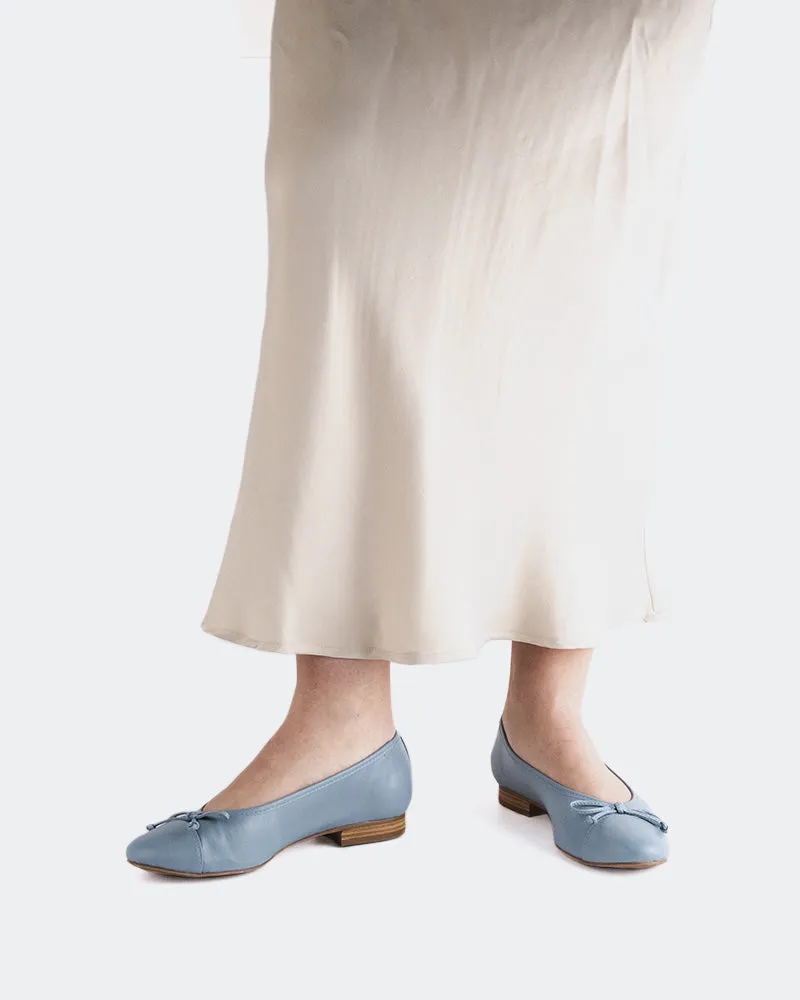 Alona Blue Leather sold by L'Intervalle product image thumbnail 5