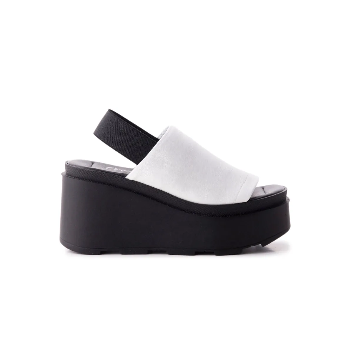 Shin White Leather sold by L'Intervalle