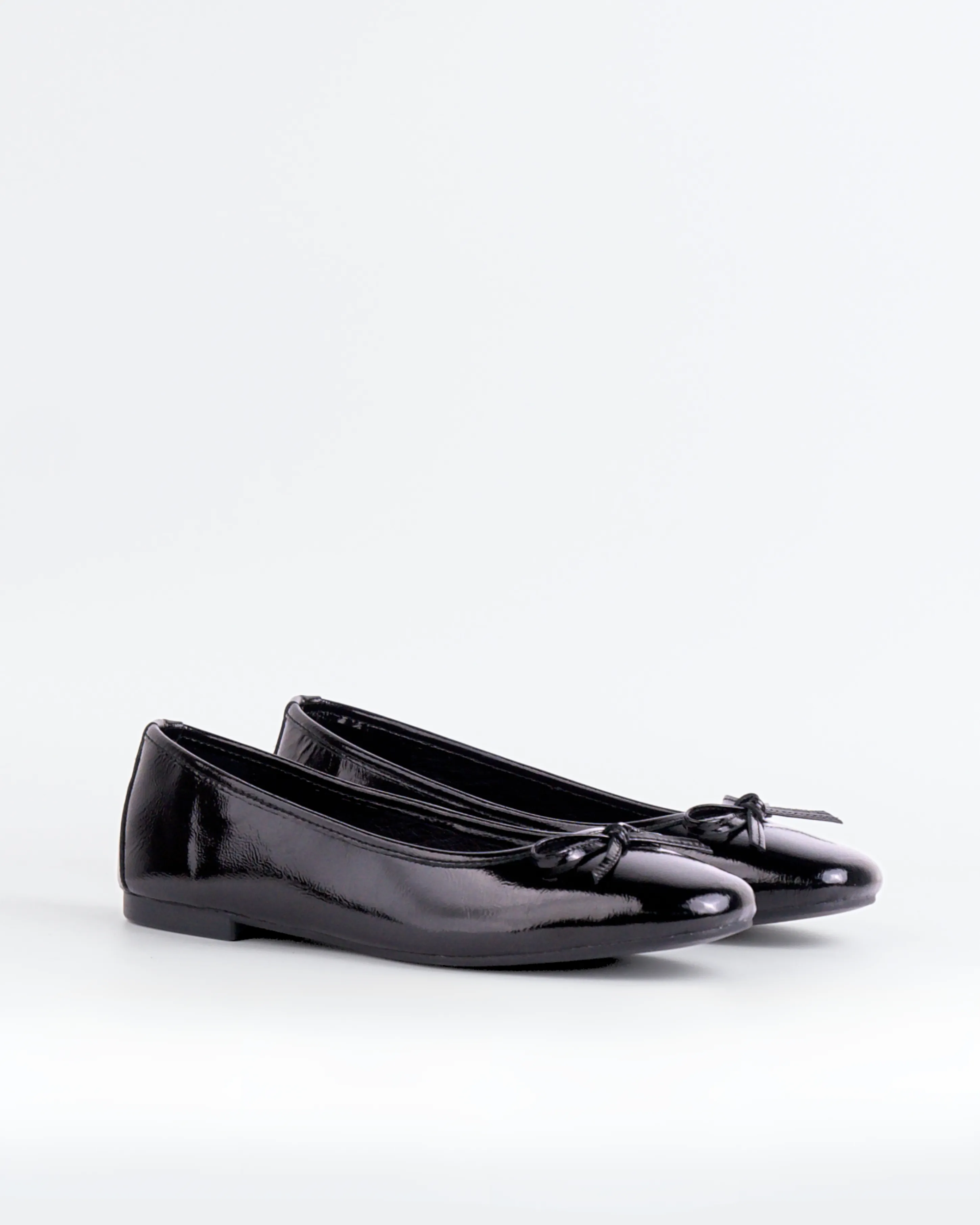 Ramesses Black Patent sold by L'Intervalle product image thumbnail 3