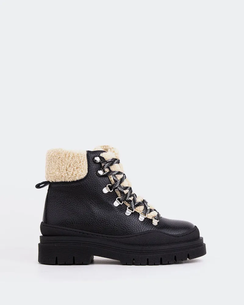 Blues Black Leather sold by L'Intervalle