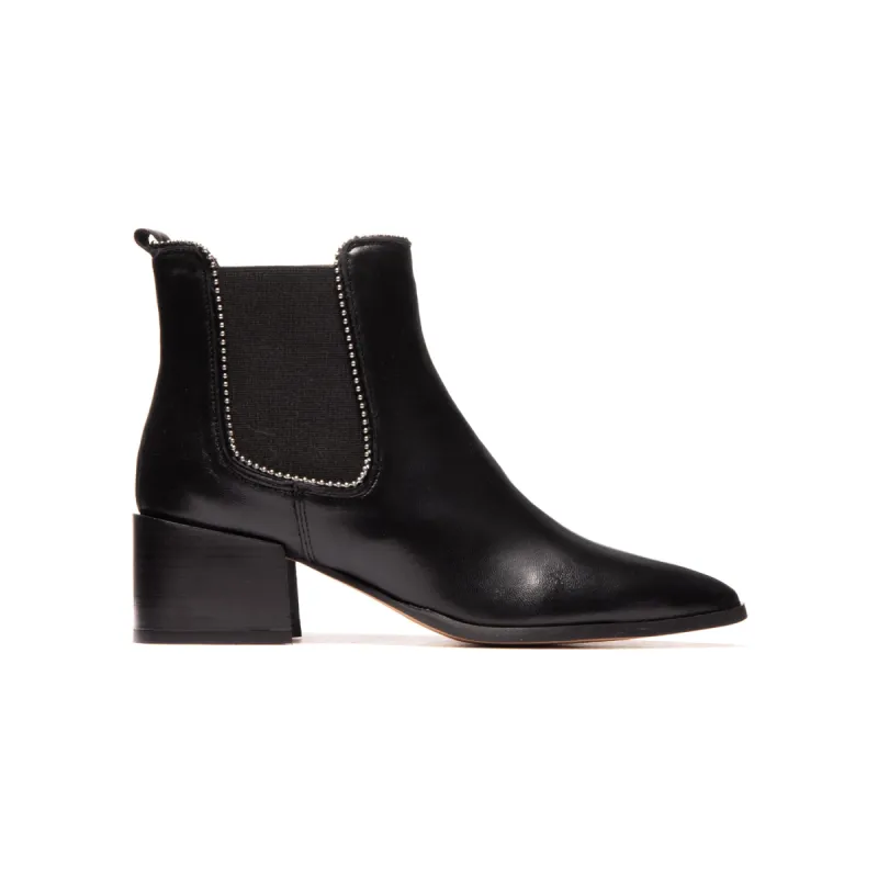 Jalna Black Leather sold by L'Intervalle