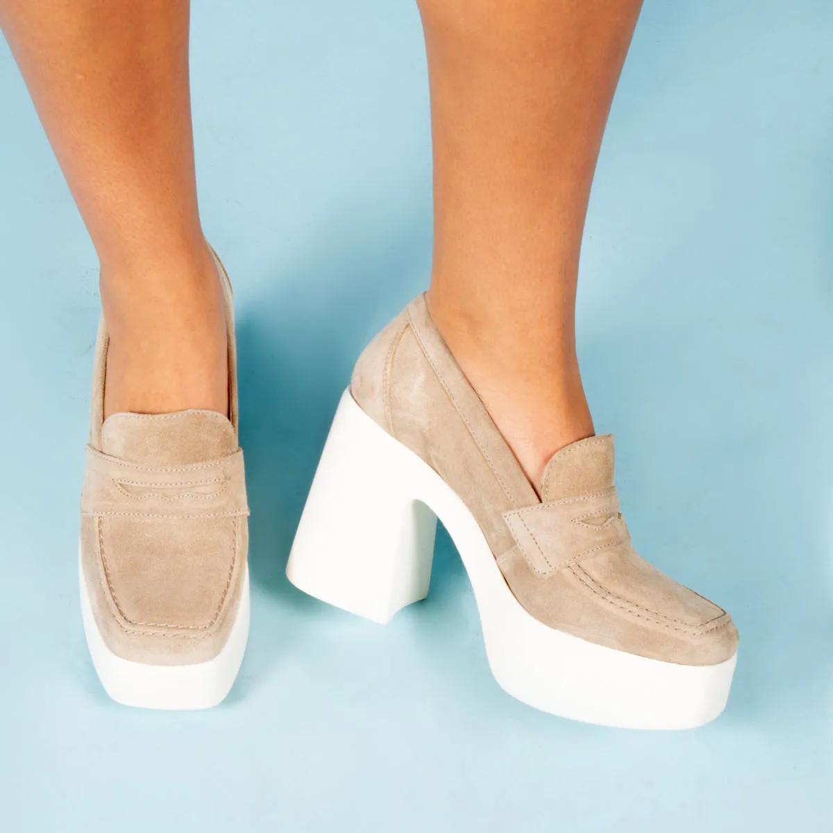 Randazzo White Leather sold by L'Intervalle product image thumbnail 3