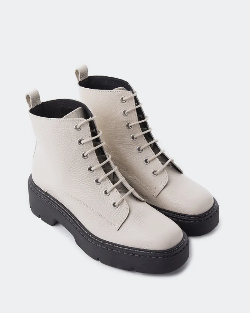 Springfield, Off White Leather sold by L'Intervalle product image thumbnail 3