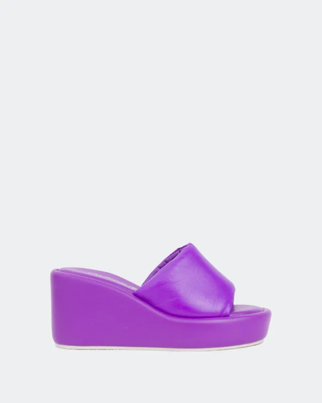 Dolores Purple Leather sold by L'Intervalle