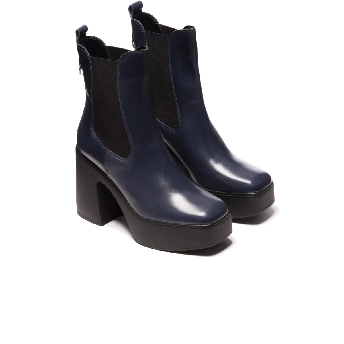 Norwood Camel Leather sold by L'Intervalle product image thumbnail 2