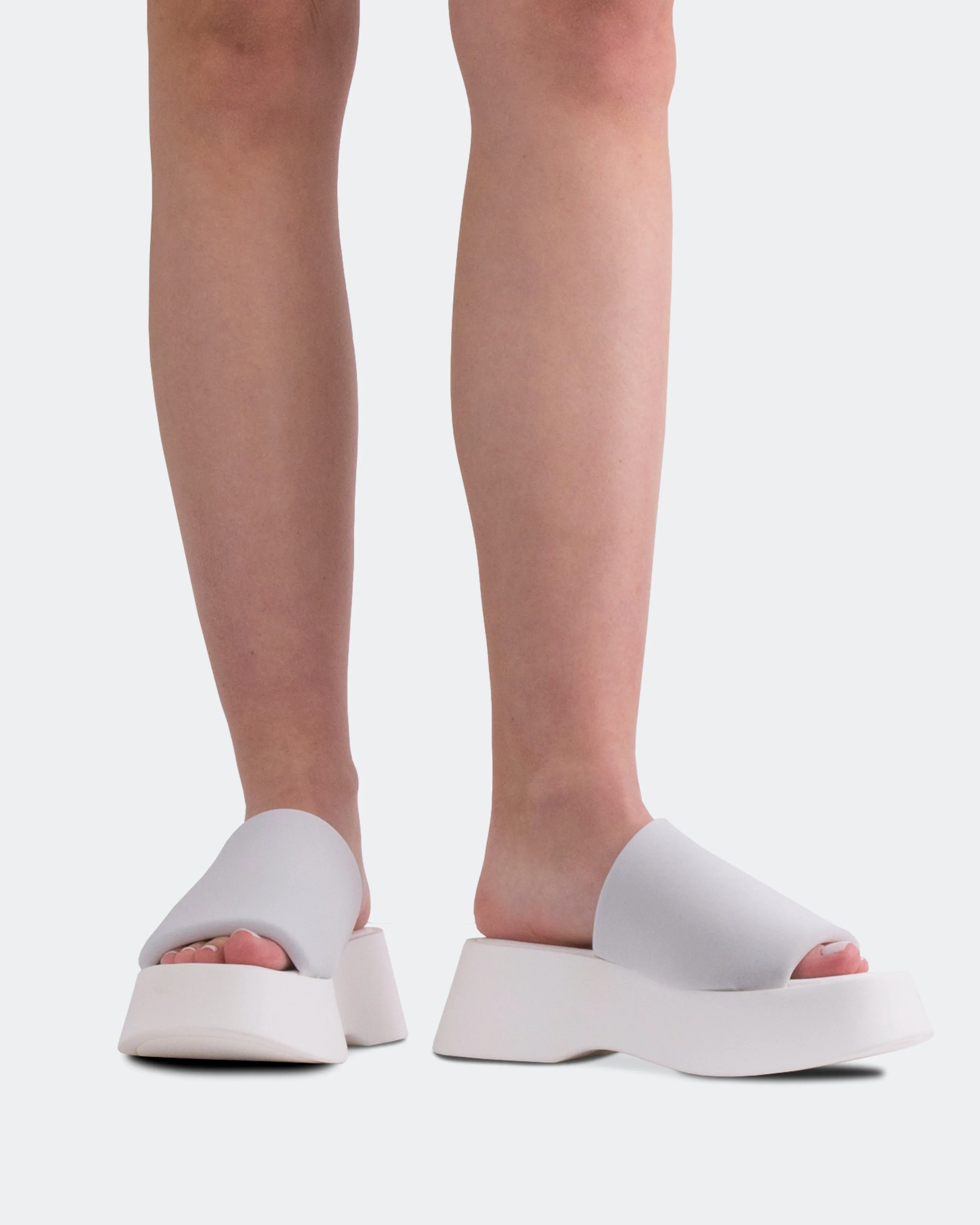 Liu White Lycra sold by L'Intervalle product image thumbnail 2