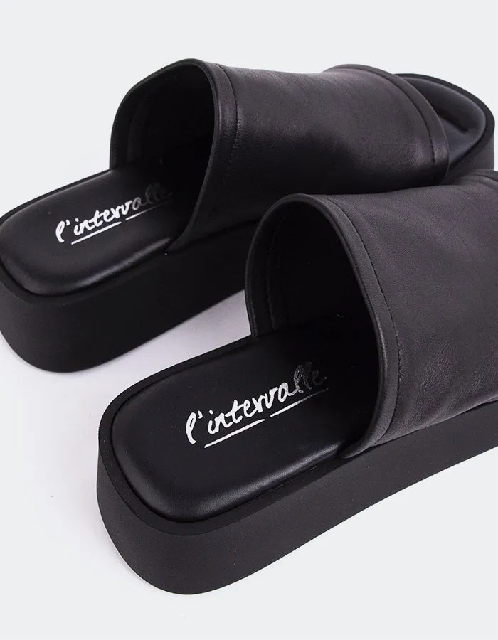 Dumpling Black Leather sold by L'Intervalle product image thumbnail 4