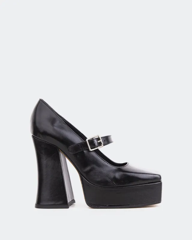 Mestar Black Leather sold by L'Intervalle