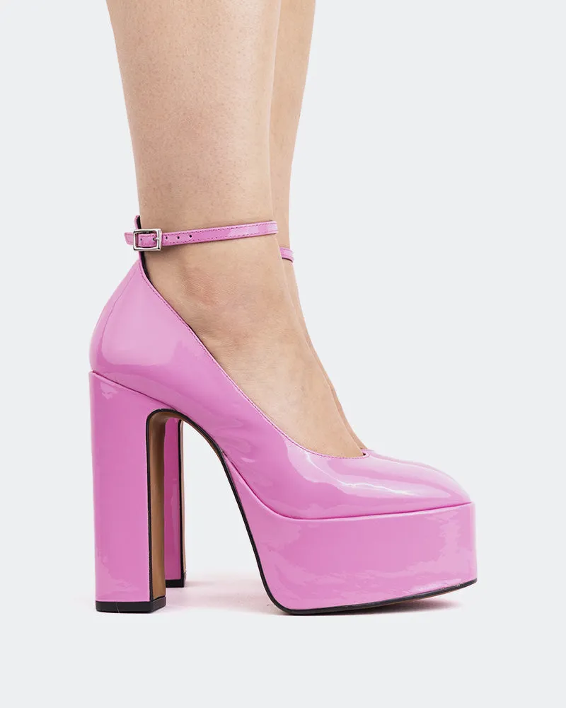 Boneca Pink Patent sold by L'Intervalle