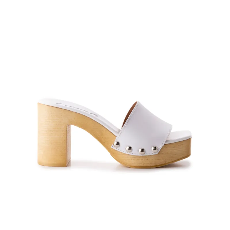 Fragolina White Leather sold by L'Intervalle
