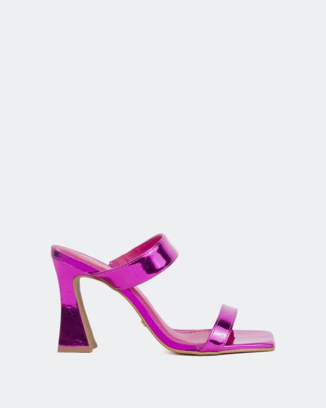 Ricarda Pink Mirror sold by L'Intervalle