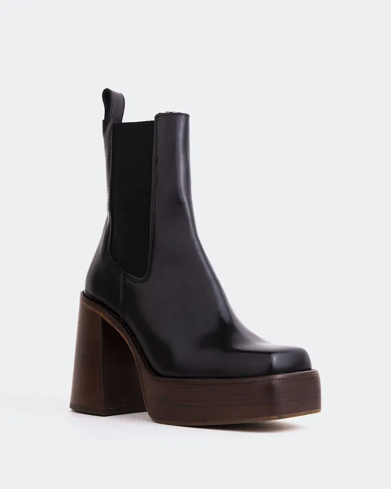 Clairo Black Leather sold by L'Intervalle product image thumbnail 2