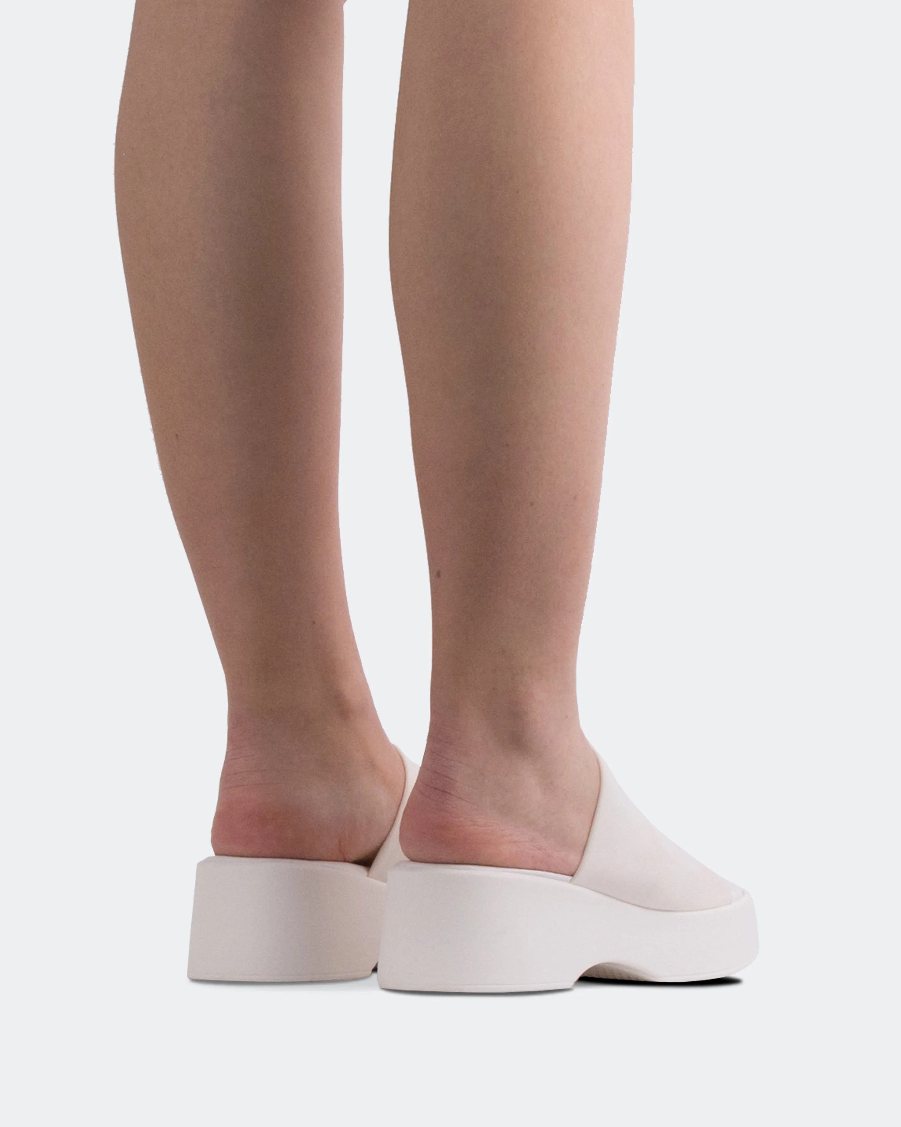 Sunrise White Lycra sold by L'Intervalle product image thumbnail 4