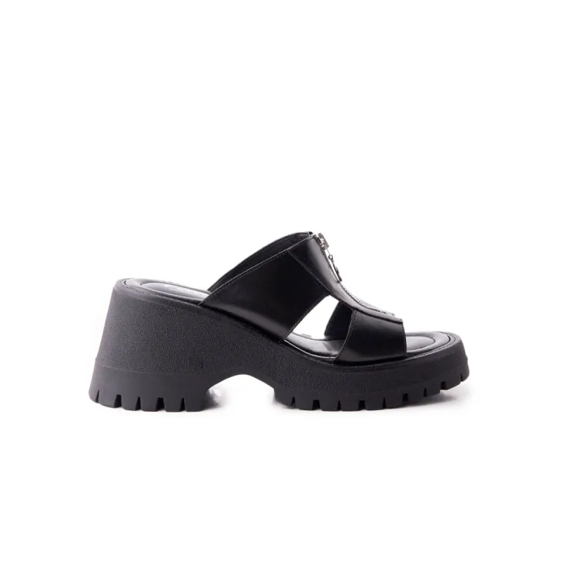 Fiuggi Black Leather sold by L'Intervalle