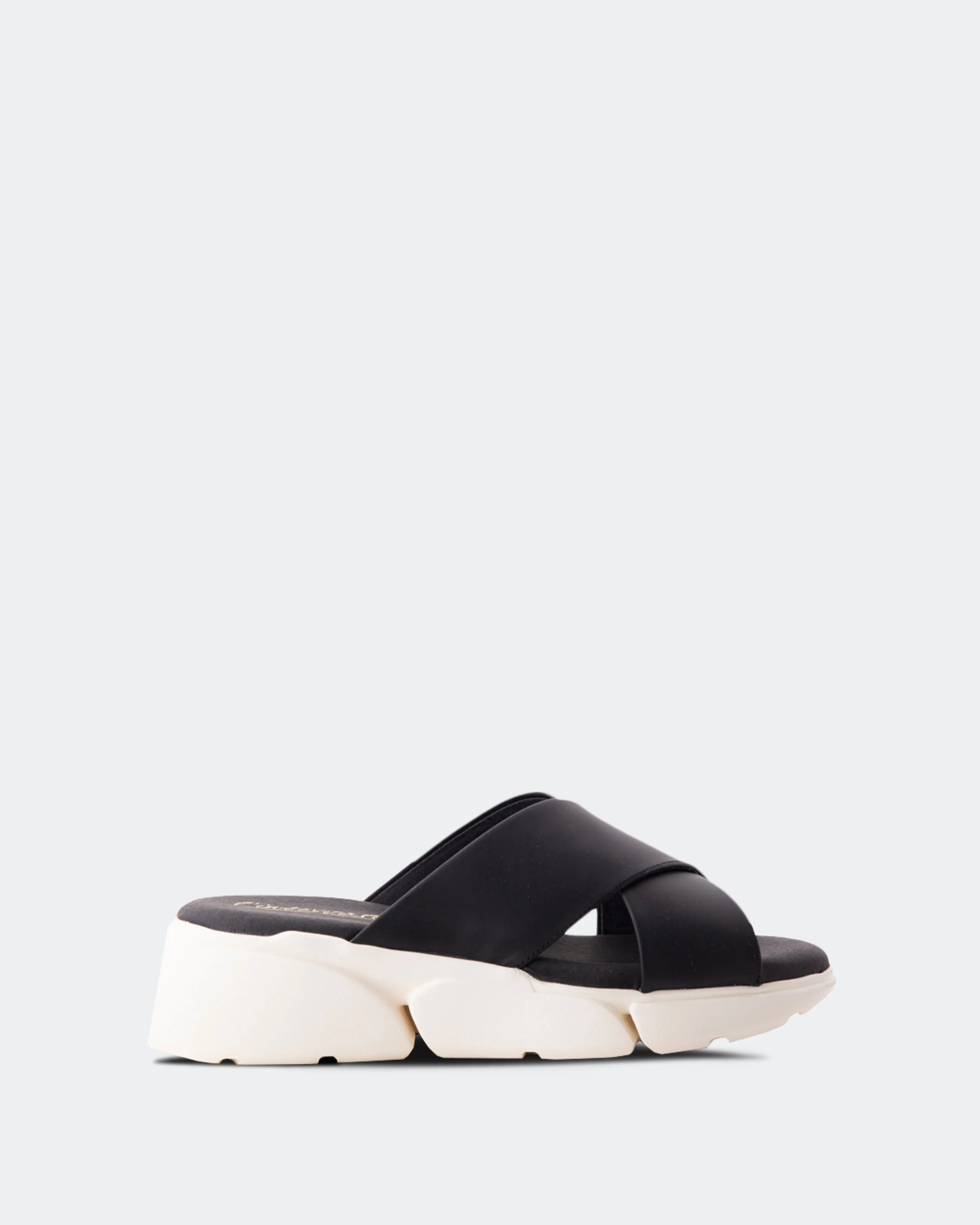 Crato Black Leather sold by L'Intervalle