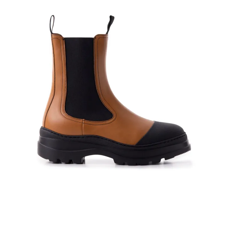 Pilot Tan Leather sold by L'Intervalle