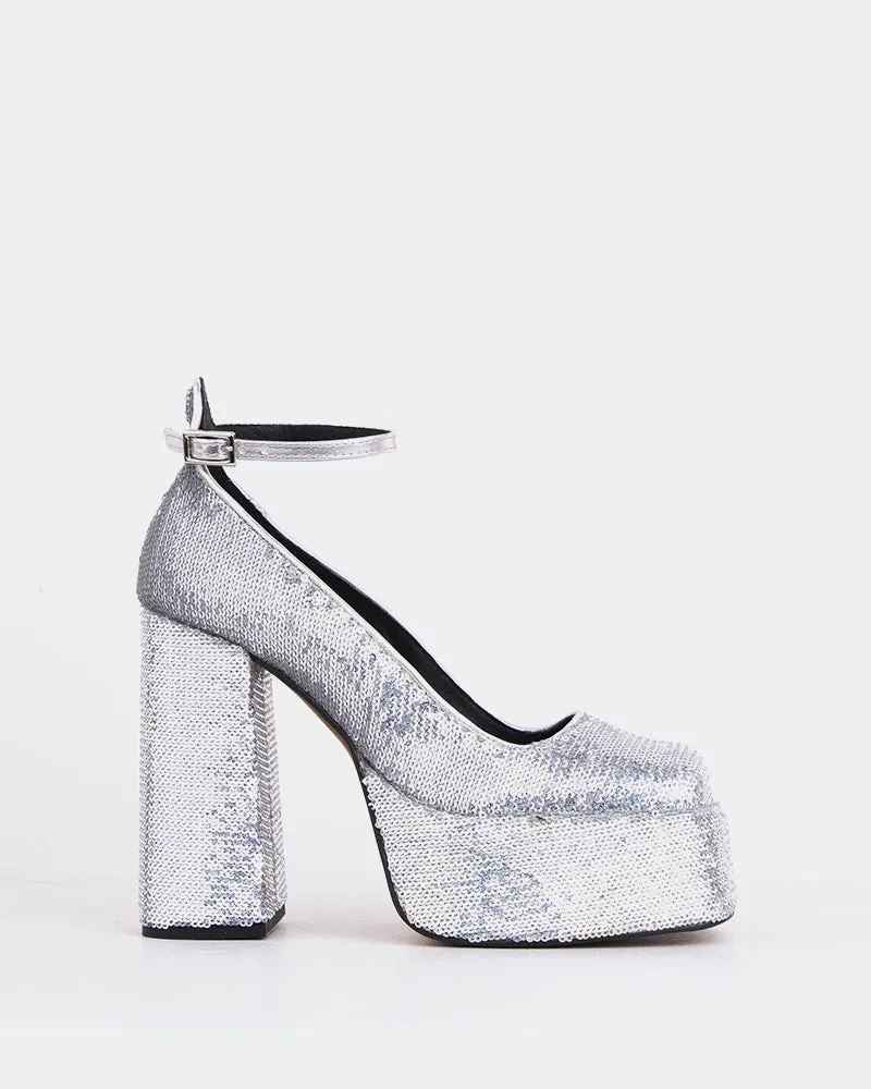 Blonde Silver Sequins sold by L'Intervalle