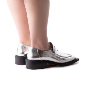 Malaya Silver Leather sold by L'Intervalle
