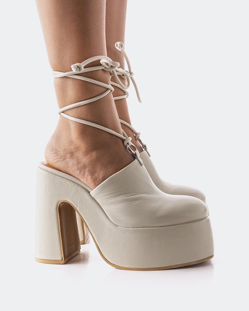 Hemera Off White Leather sold by L'Intervalle