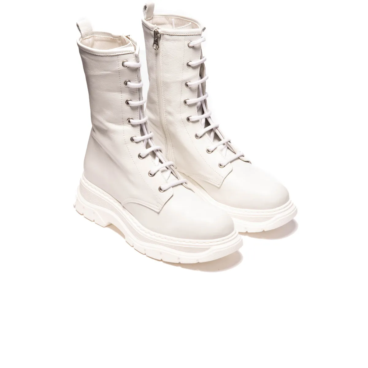 Robertson White Leather sold by L'Intervalle product image thumbnail 2