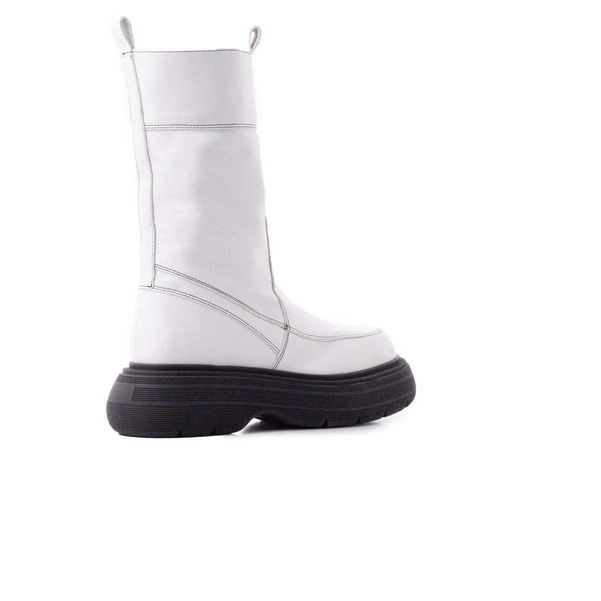 Tineo White Leather sold by L'Intervalle product image thumbnail 3