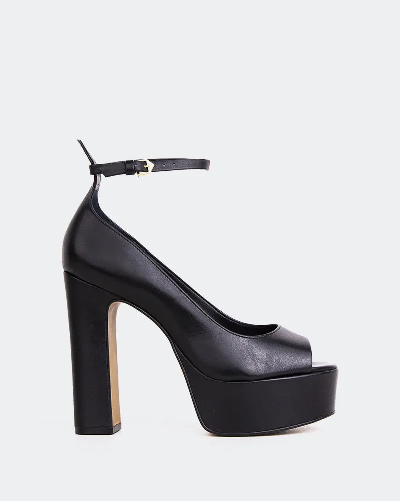 Ornos Black Leather sold by L'Intervalle