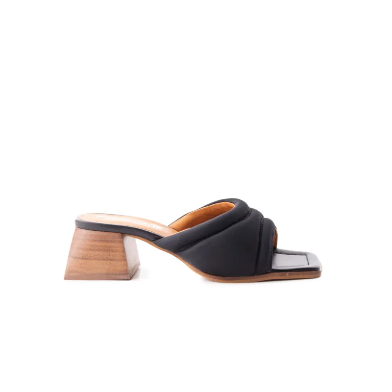 Galatea Black Nylon sold by L'Intervalle