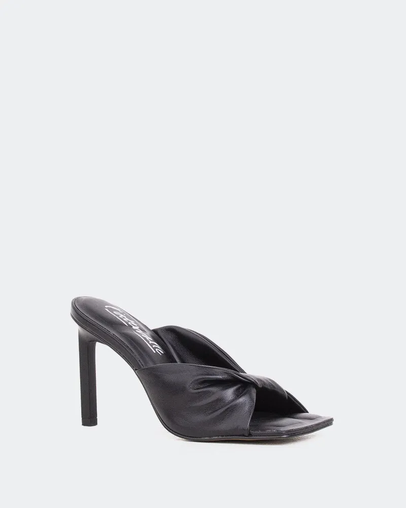 Paqueta, Black Leather/Cuir Noir sold by L'Intervalle product image thumbnail 2