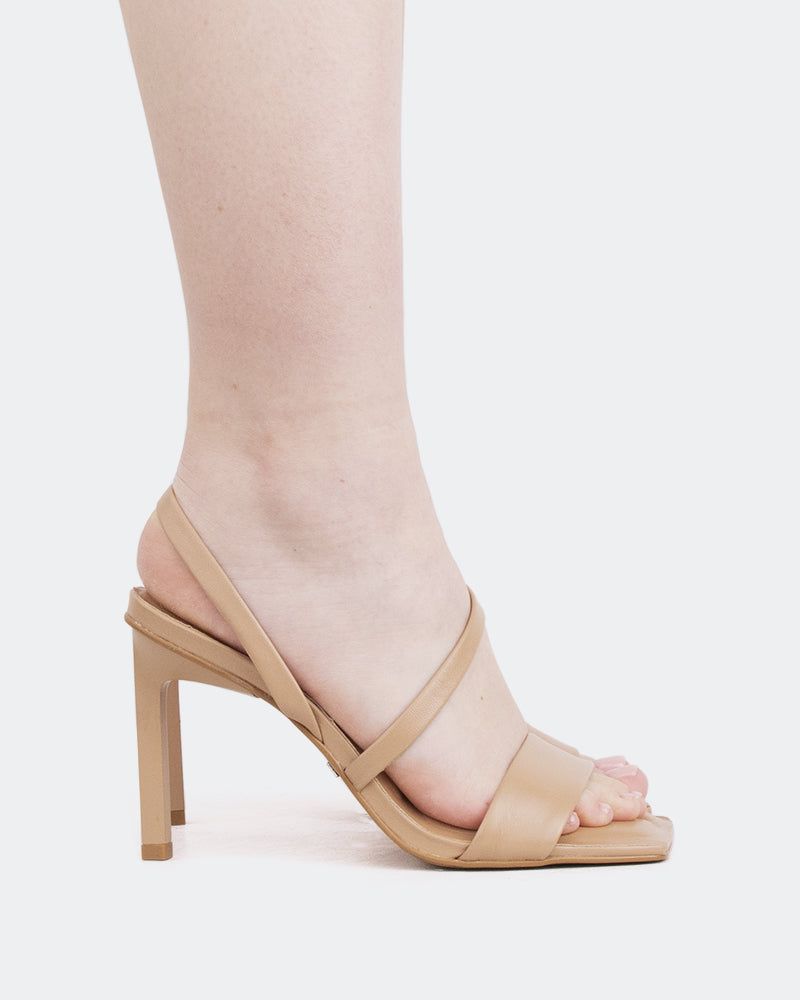 Marajo, Camel Leather/Cuir Chameau sold by L'Intervalle