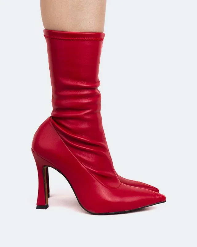 Èze Red Stretch sold by L'Intervalle