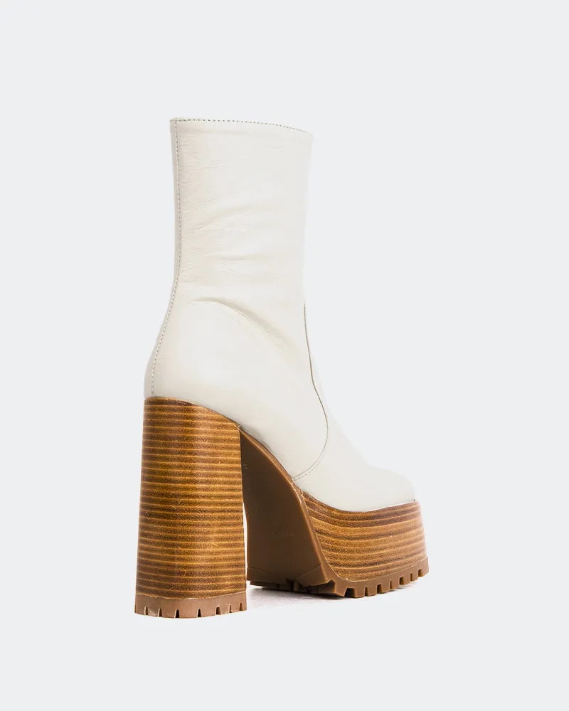 Mackenzie Off White Leather sold by L'Intervalle product image thumbnail 3