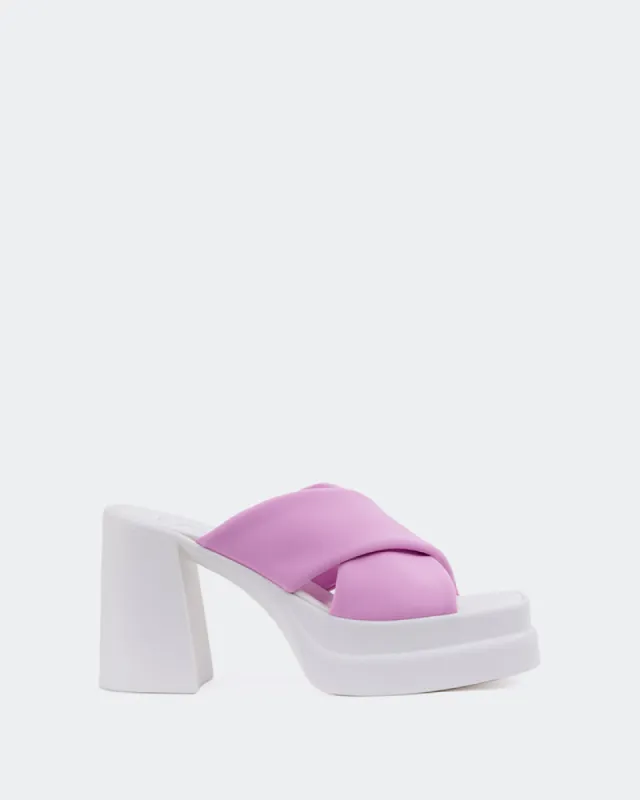 Gela Light Pink Lycra sold by L'Intervalle