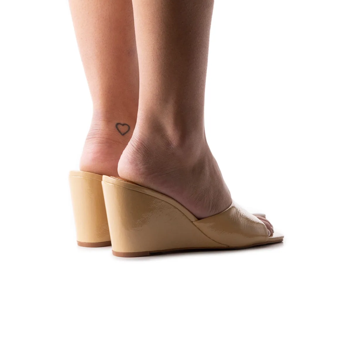 Toscana Camel Naplack sold by L'Intervalle product image thumbnail 2