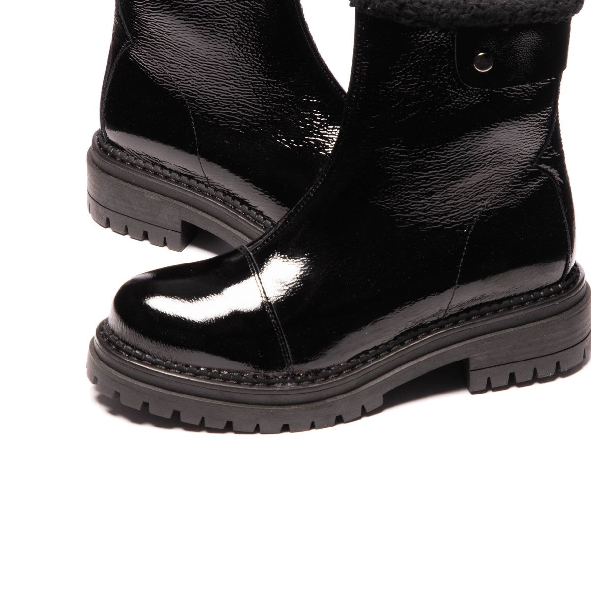 Doc Black Naplack sold by L'Intervalle product image thumbnail 5