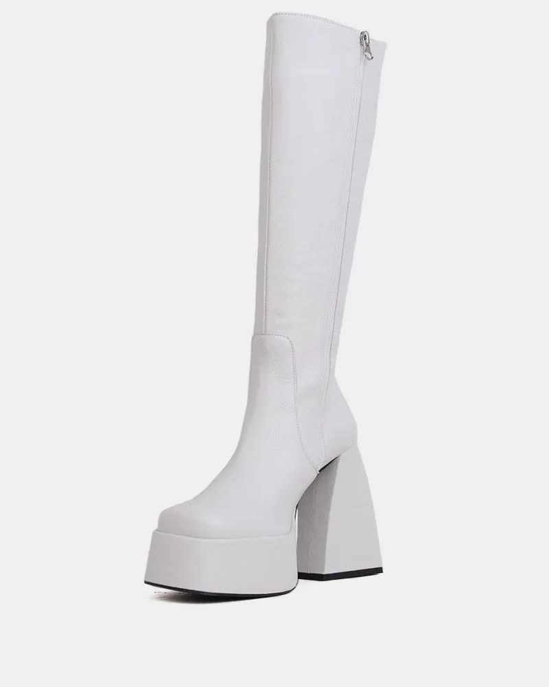 Freaky White Leather sold by L'Intervalle product image thumbnail 4