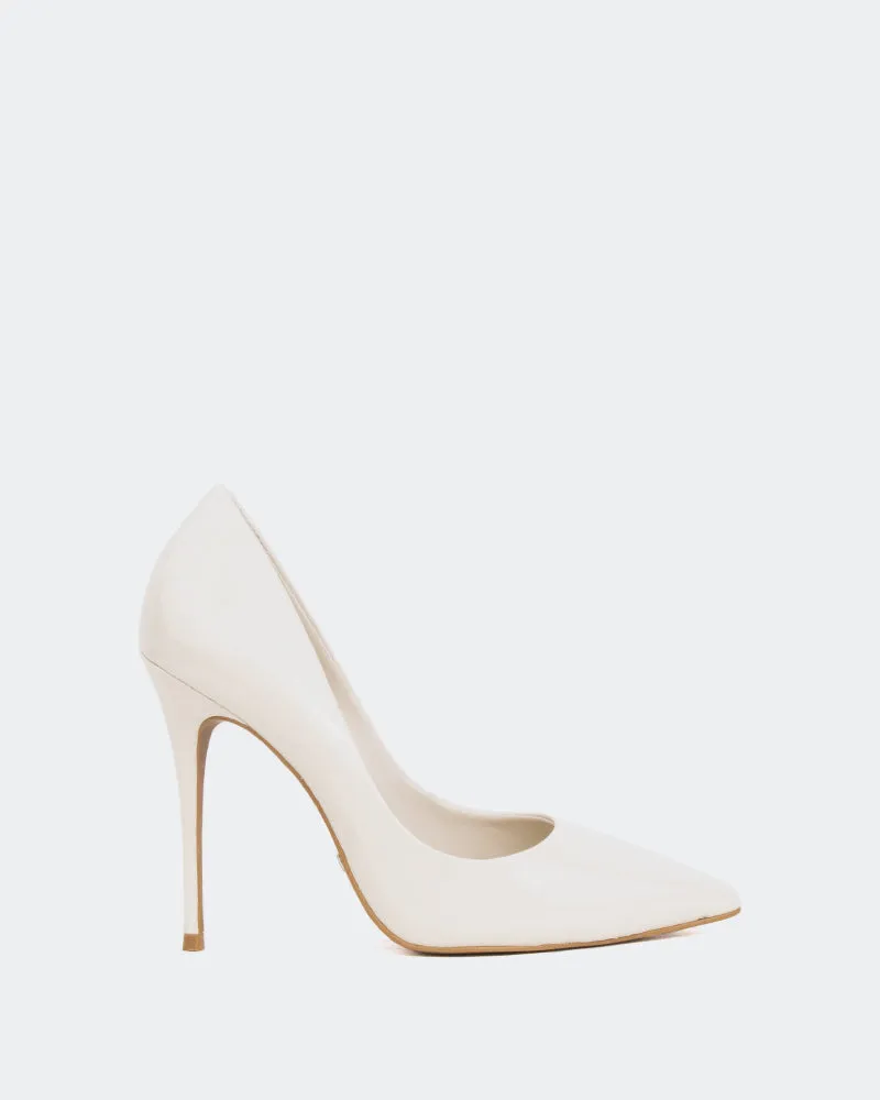 Teeva Off White Naplack sold by L'Intervalle