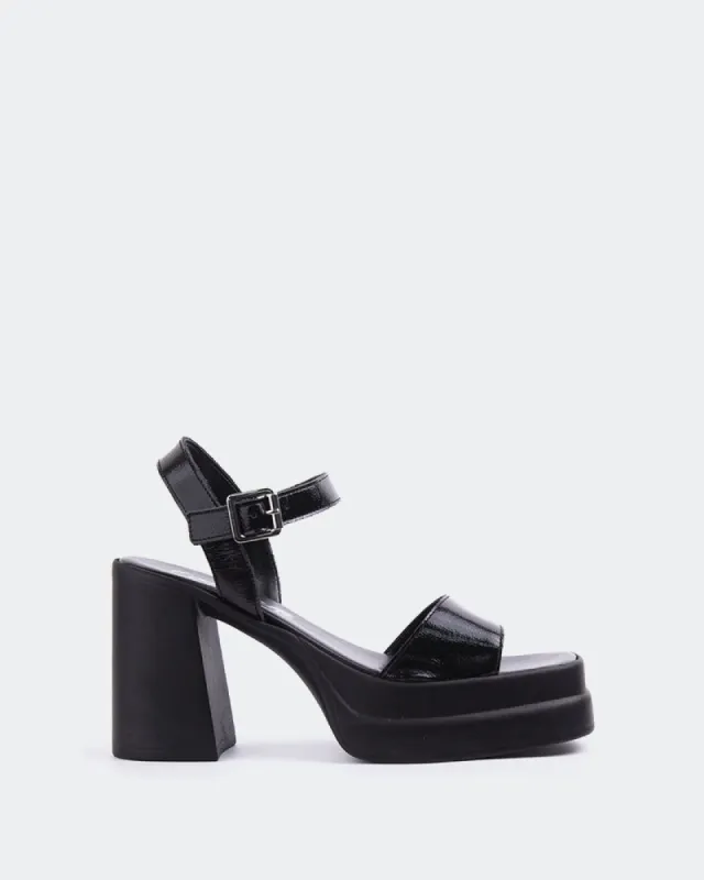 Messina Black Naplack sold by L'Intervalle