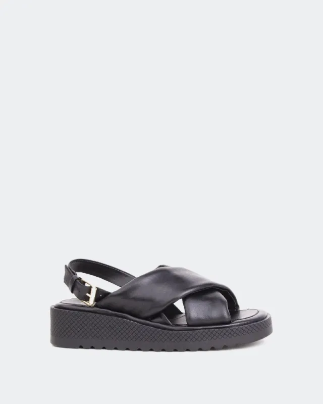 Graciane Black Leather sold by L'Intervalle