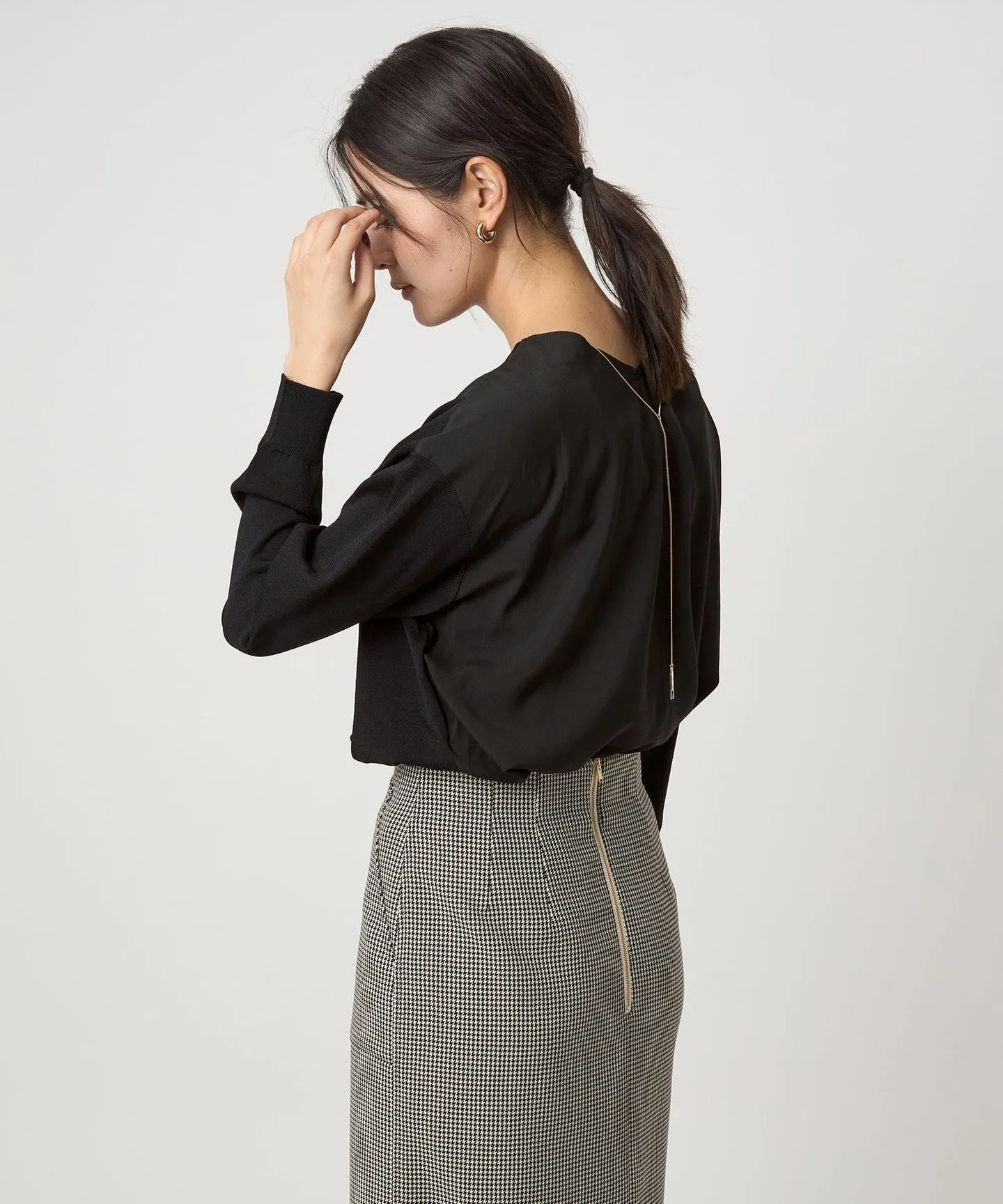 チャーム付き ドッキング ロングスリーブ プルオーバー ニット sold by United Arrows product image thumbnail 3