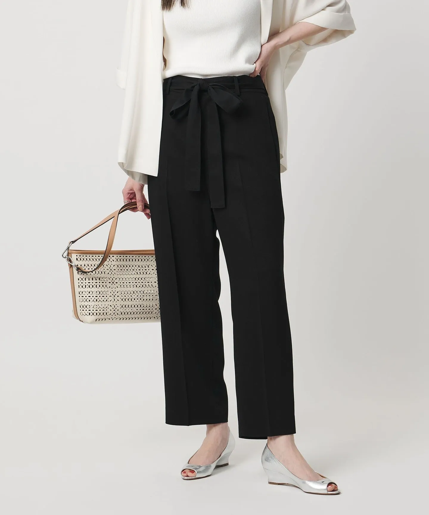 スラブ リボン テーパードパンツ sold by United Arrows product image thumbnail 2