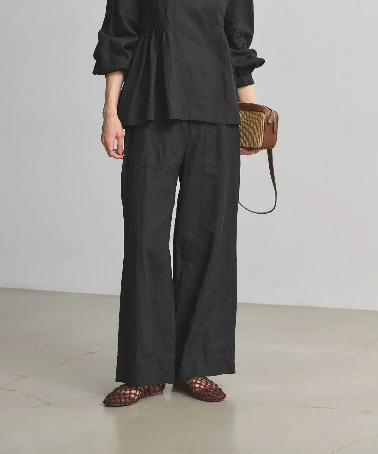 リネン パッチポケット イージーパンツ ‐ウォッシャブル‐ sold by United Arrows product image thumbnail 2