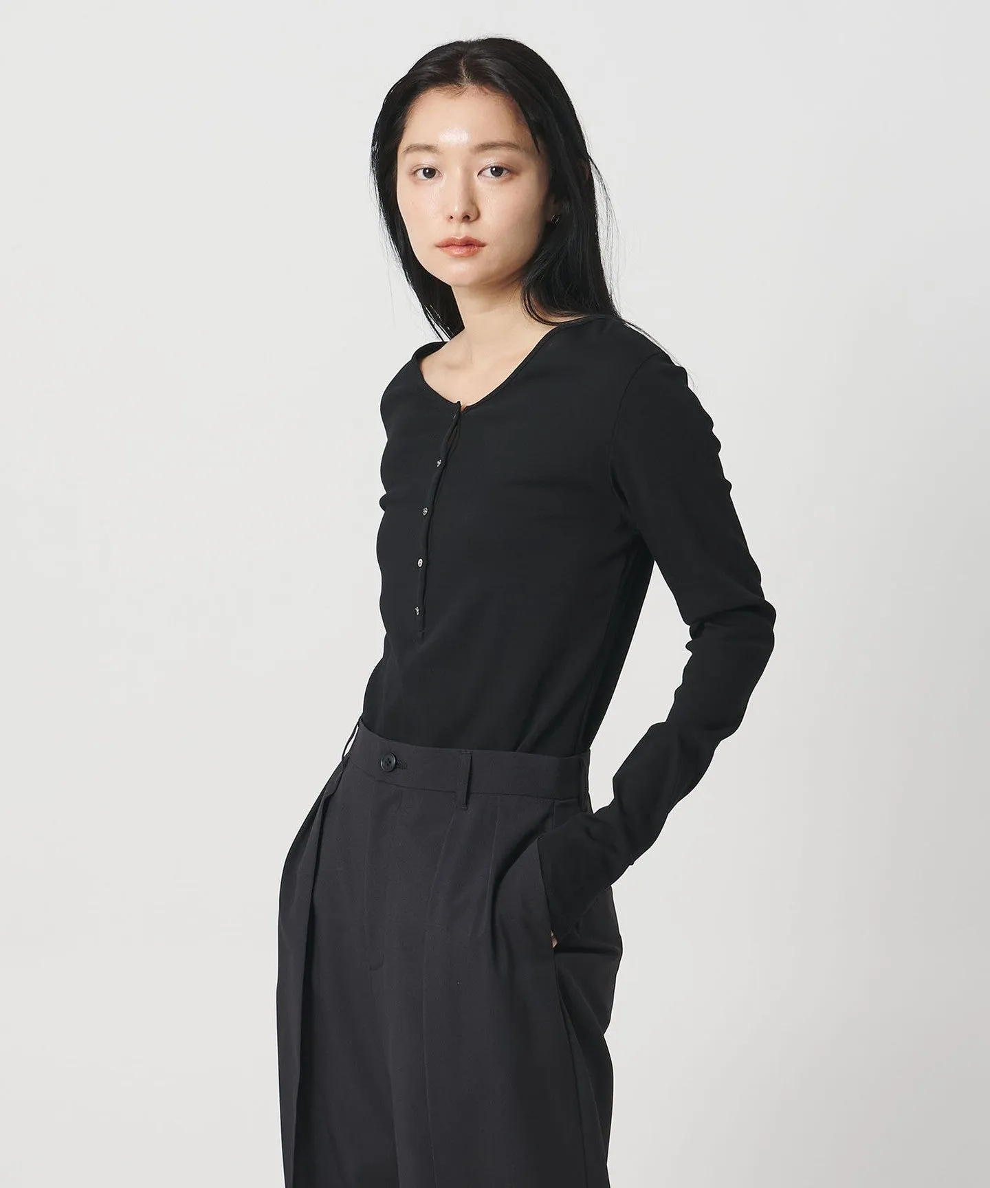 <MARW UNITED ARROWS>ヘンリーネック ロングスリーブ カットソー 接触冷感 sold by United Arrows