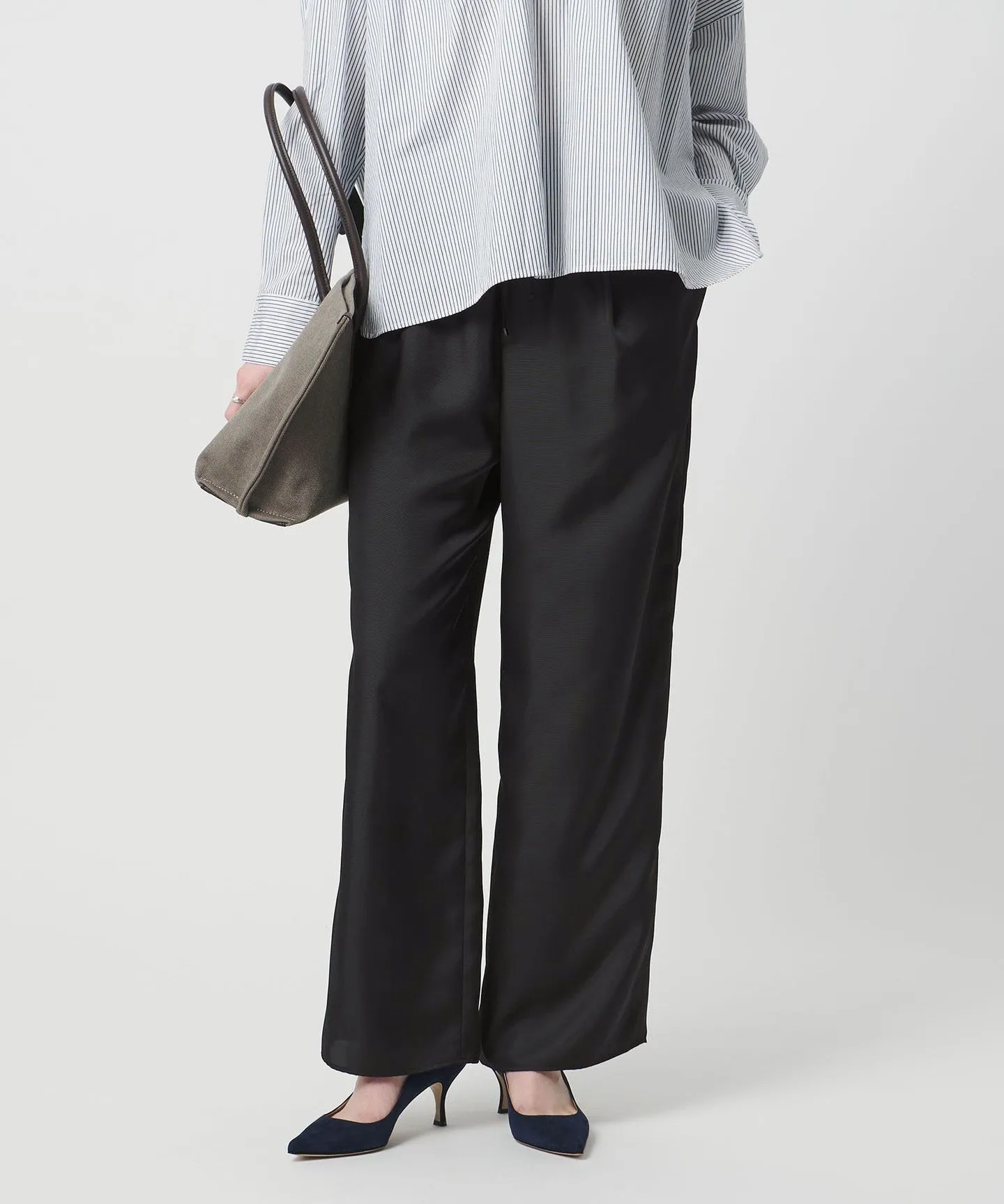 シルクライク イージーパンツ sold by United Arrows product image thumbnail 2