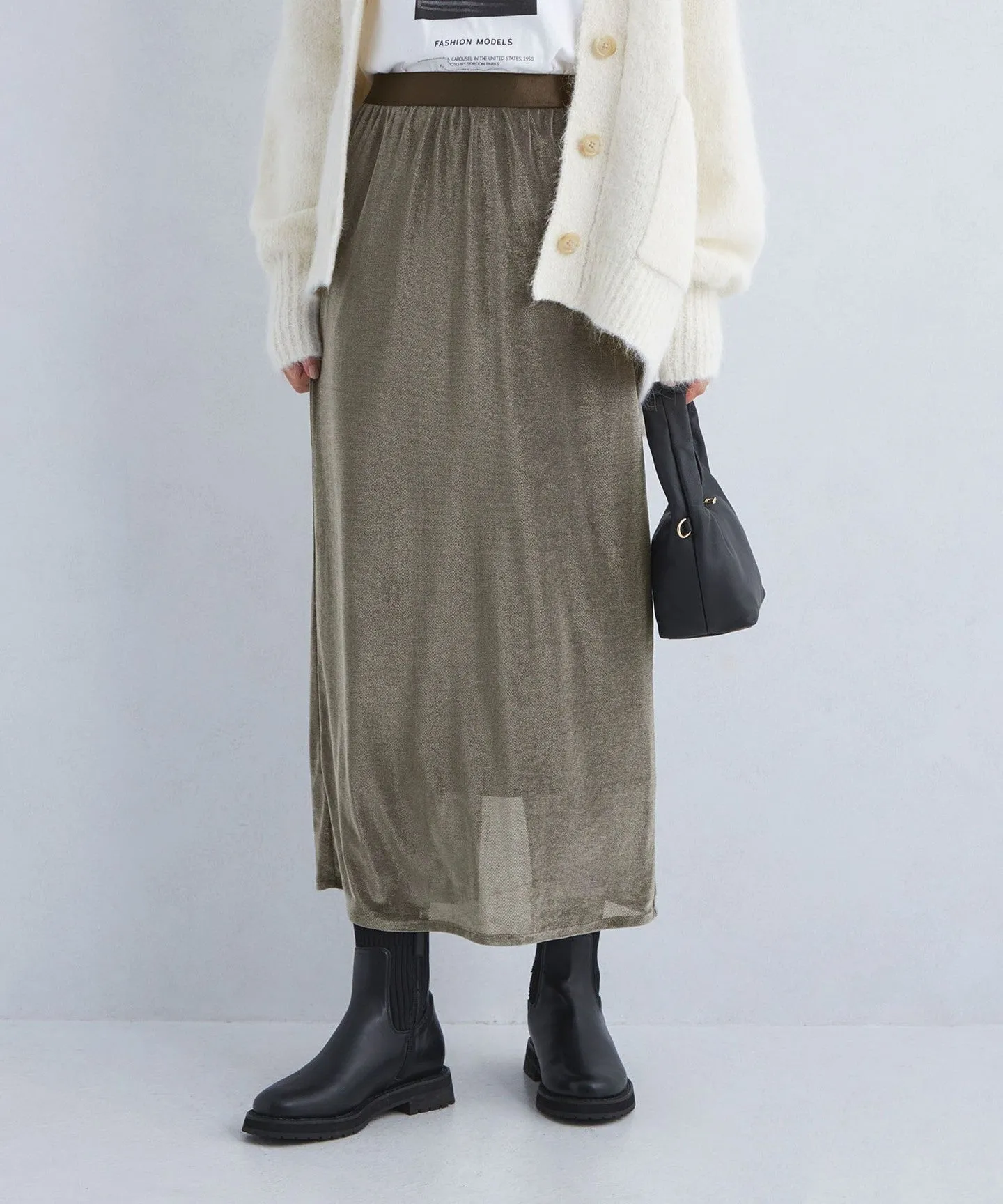 メッシュベロア タイト スカート sold by United Arrows