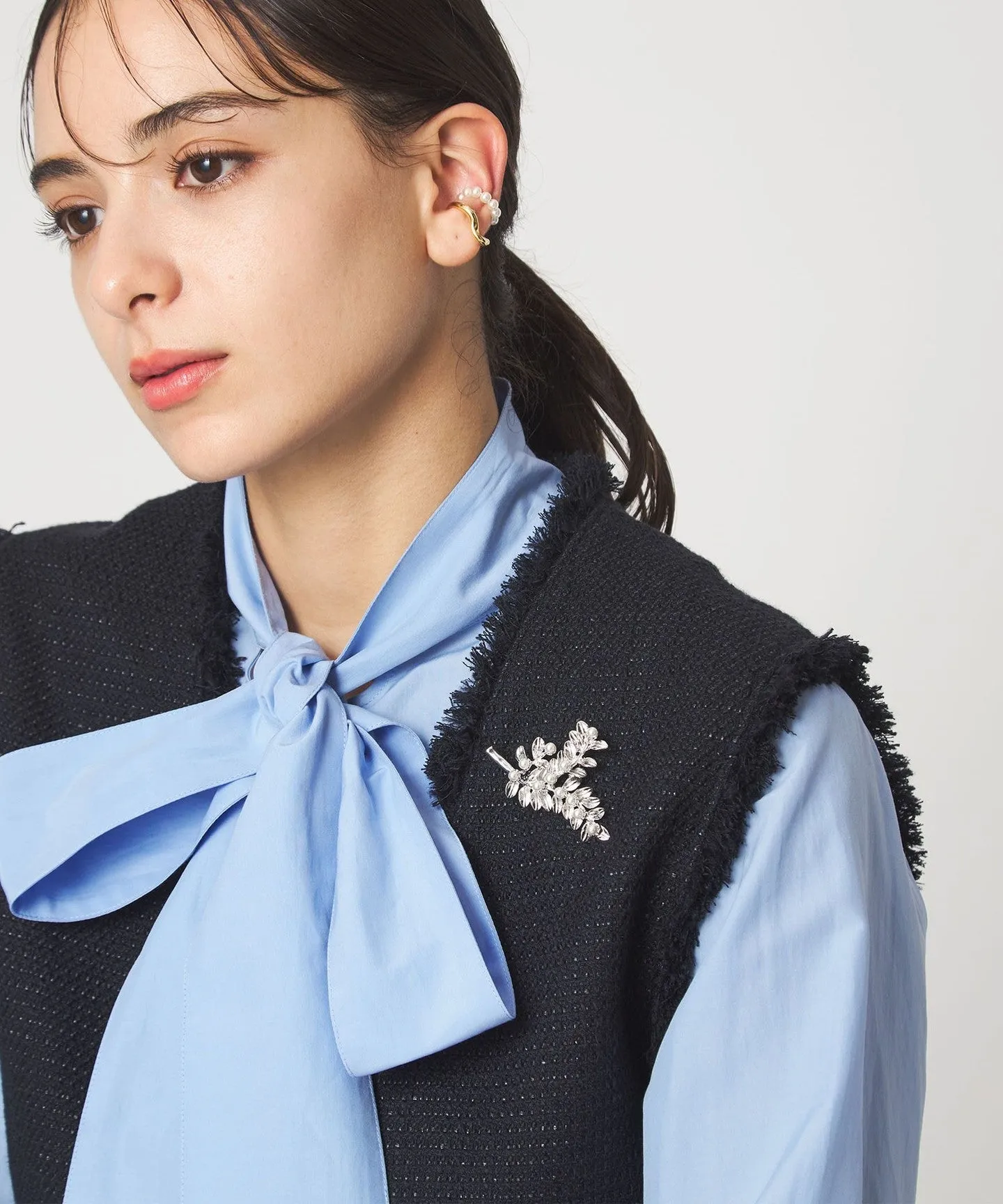 リーフ&フェイクパール ブローチ sold by United Arrows product image thumbnail 3